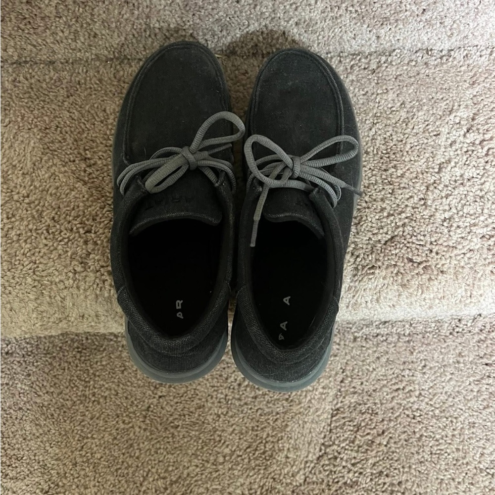 Ariat Hilos